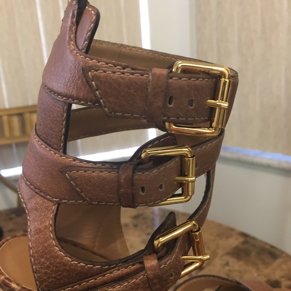 GUCCI Iman Platform Heels * Retail $1275 * 39.5 = US 8.5-9 - Picture 9 of 16